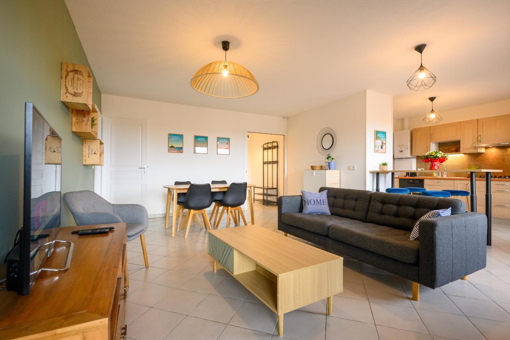 Le Capeyron - Parking - Wifi - Aeroport Mérignac